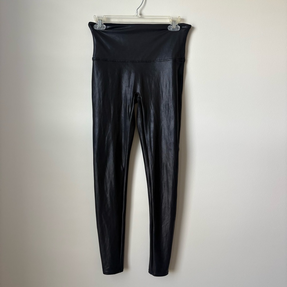SPANX black Faux Leather Leggings Size Large